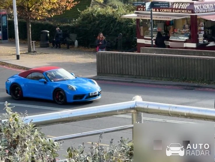 Porsche 992 Carrera 4 GTS Cabriolet MkI spotted in Greater London, United Kingdom