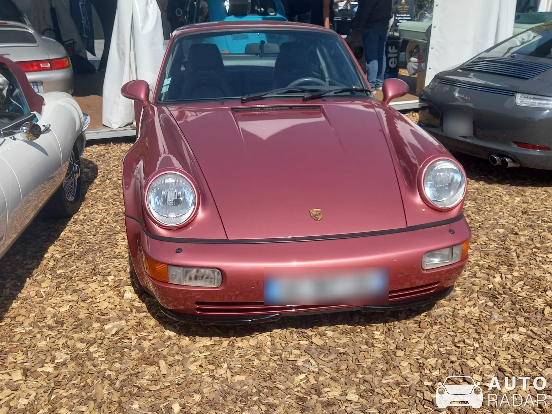Porsche 964 Turbo 3.6 spotted in Nice