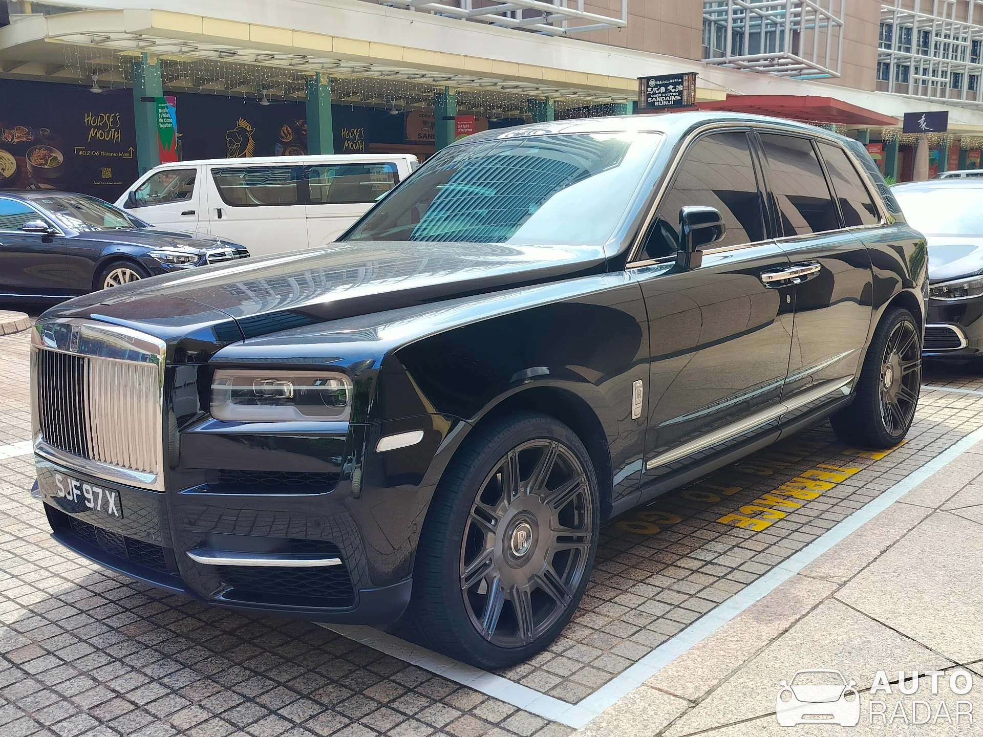 Rolls-Royce Cullinan spotted in Singapore, Singapore