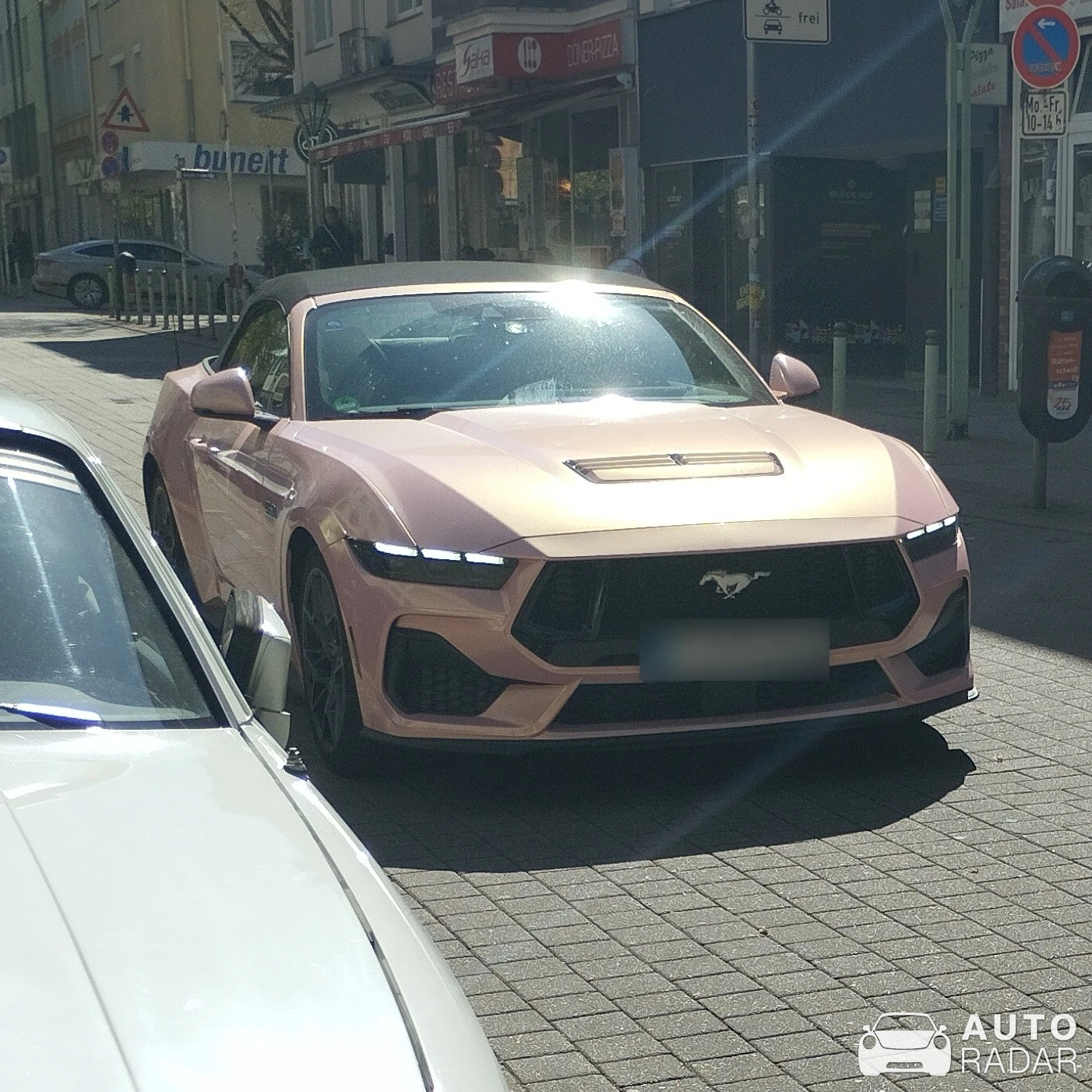 Ford Mustang GT Convertible spotted in Wuppertal