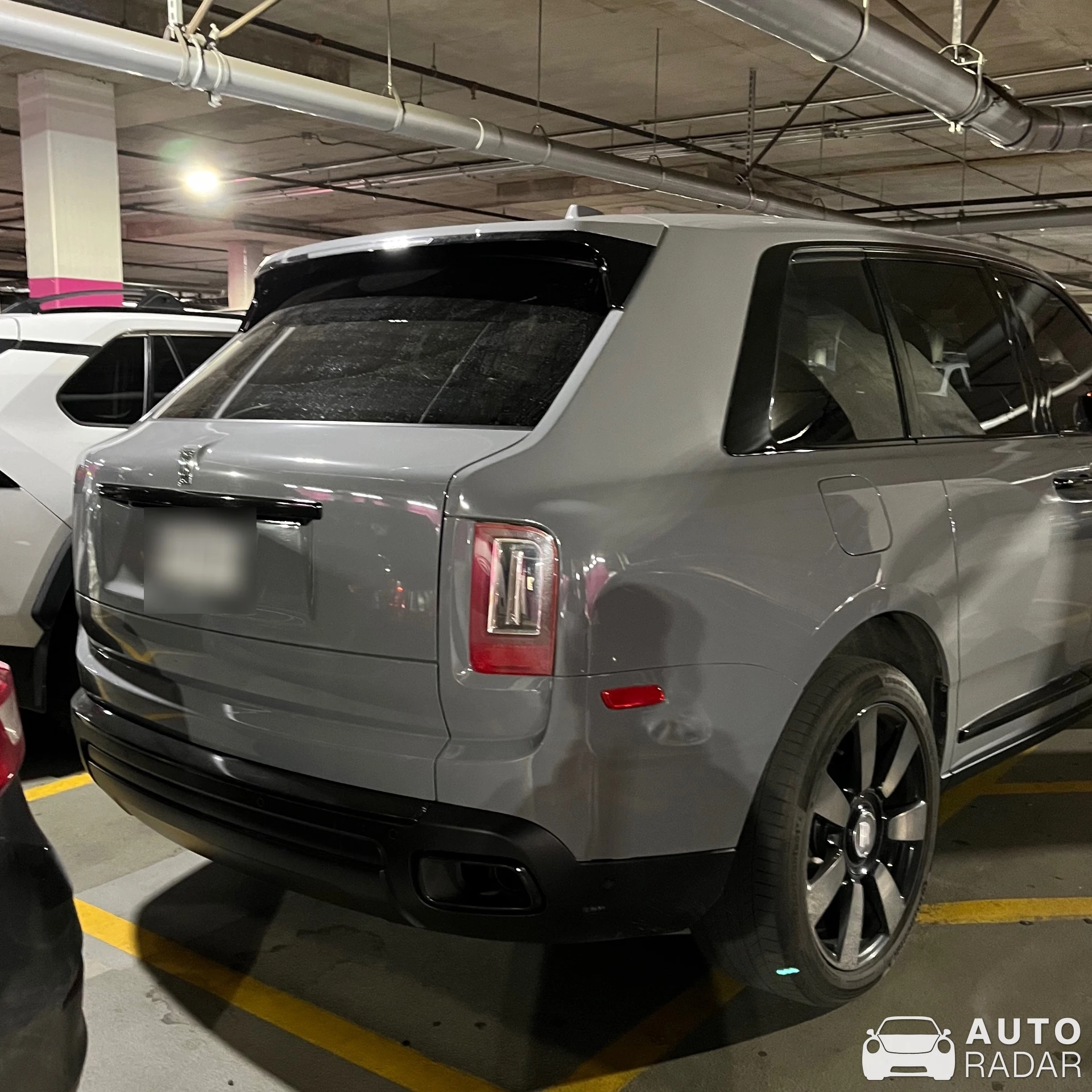 Rolls-Royce Cullinan spotted in Brossard, Canada