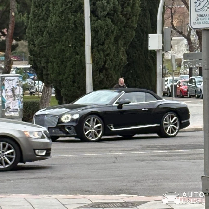 Bentley Continental Convertible spotted in Madrid
