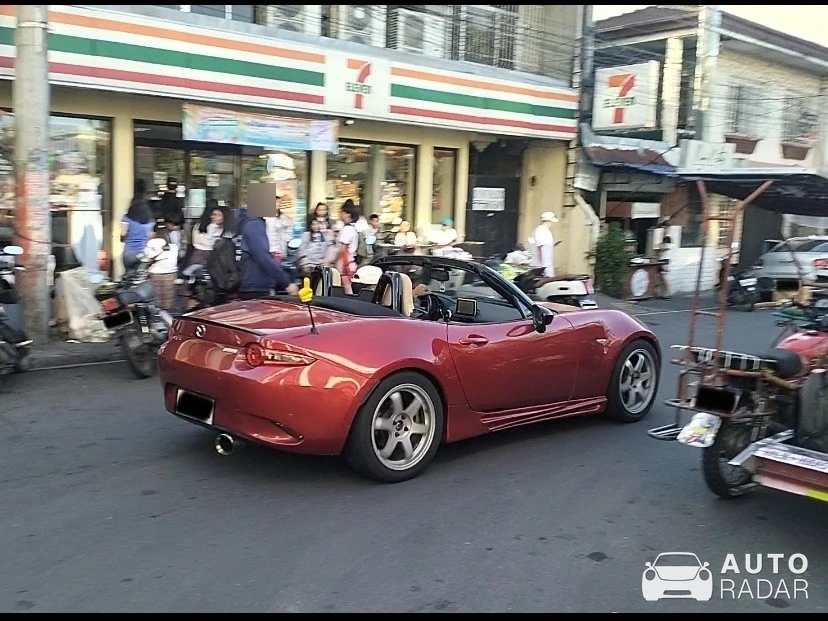 Mazda MX-5 spotted in Lucena