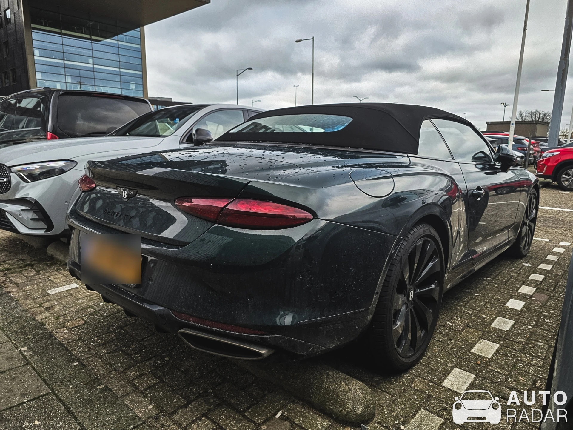 Bentley Continental GTC 2025 Black Edition spotted in Rotterdam