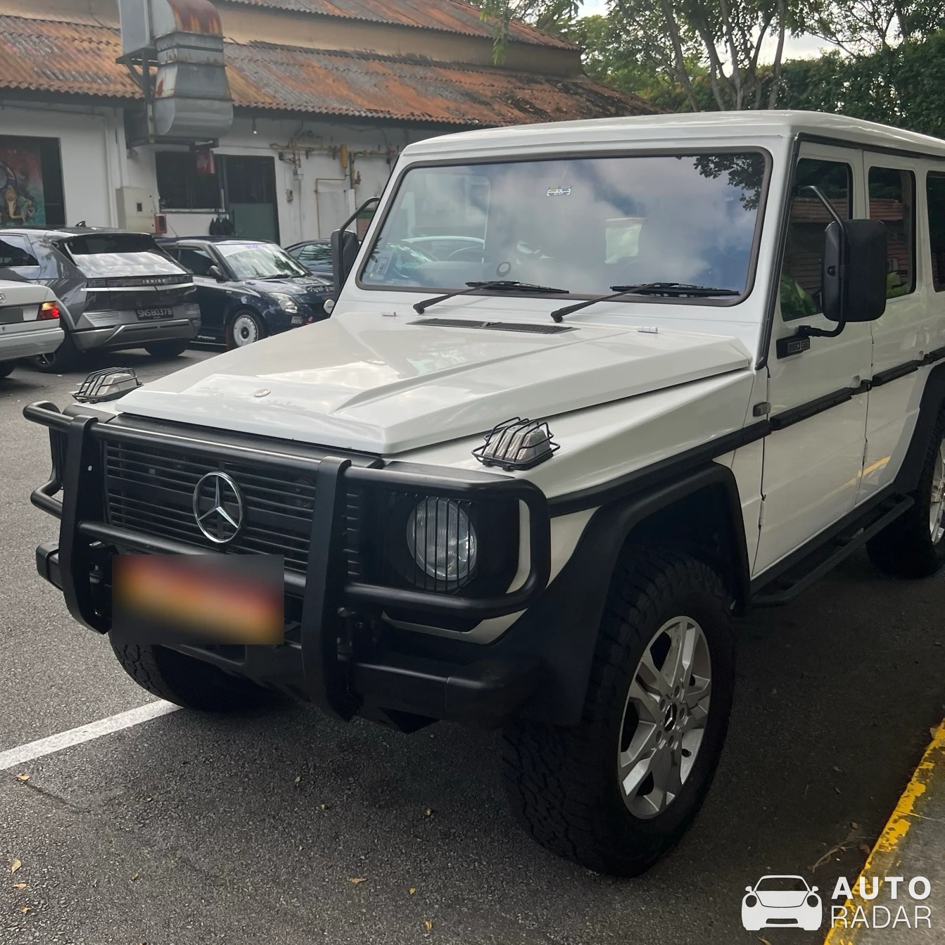 Mercedes-Benz 280 GE AMG spotted in Singapore
