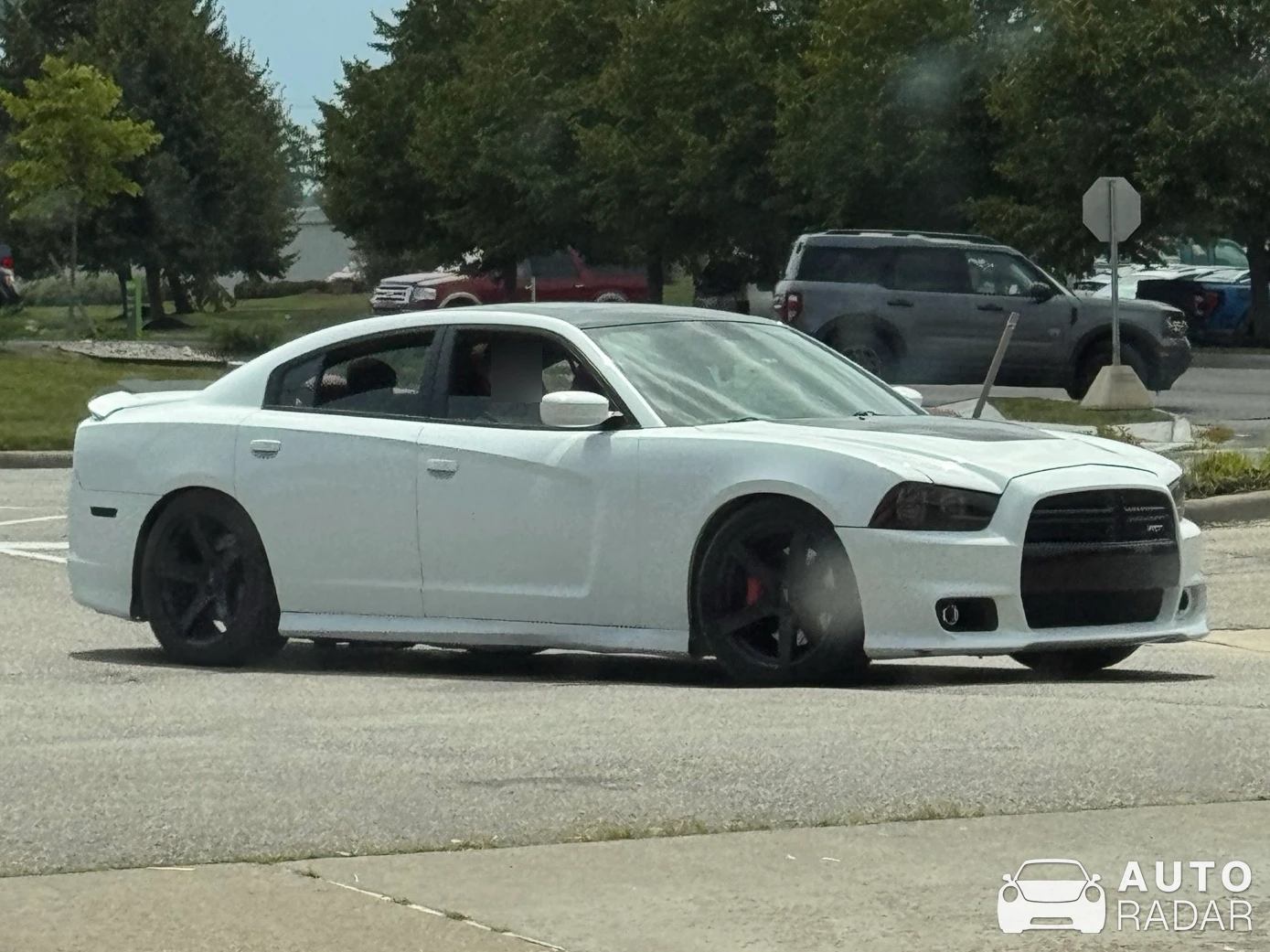 Dodge Charger SRT-8 2012 spotted in Sunbury
