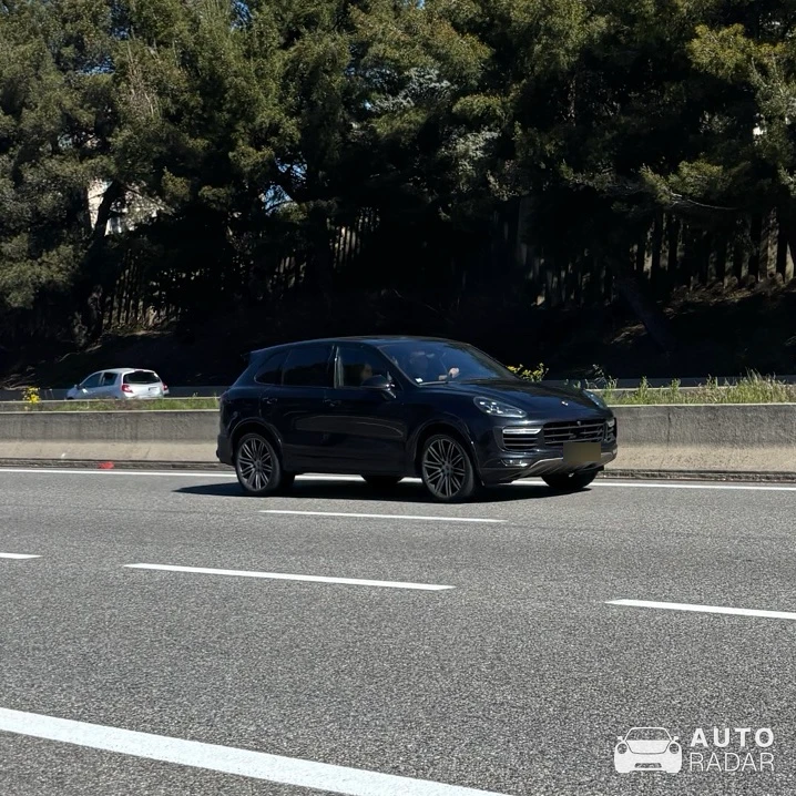 Porsche Cayenne spotted in Vauvenargues