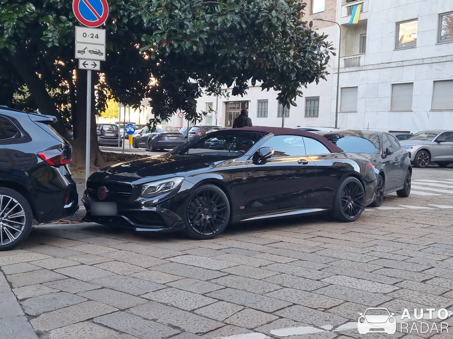 Mercedes-AMG Brabus 850 6.0 Biturbo Convertible A217 spotted in Milano, Italy