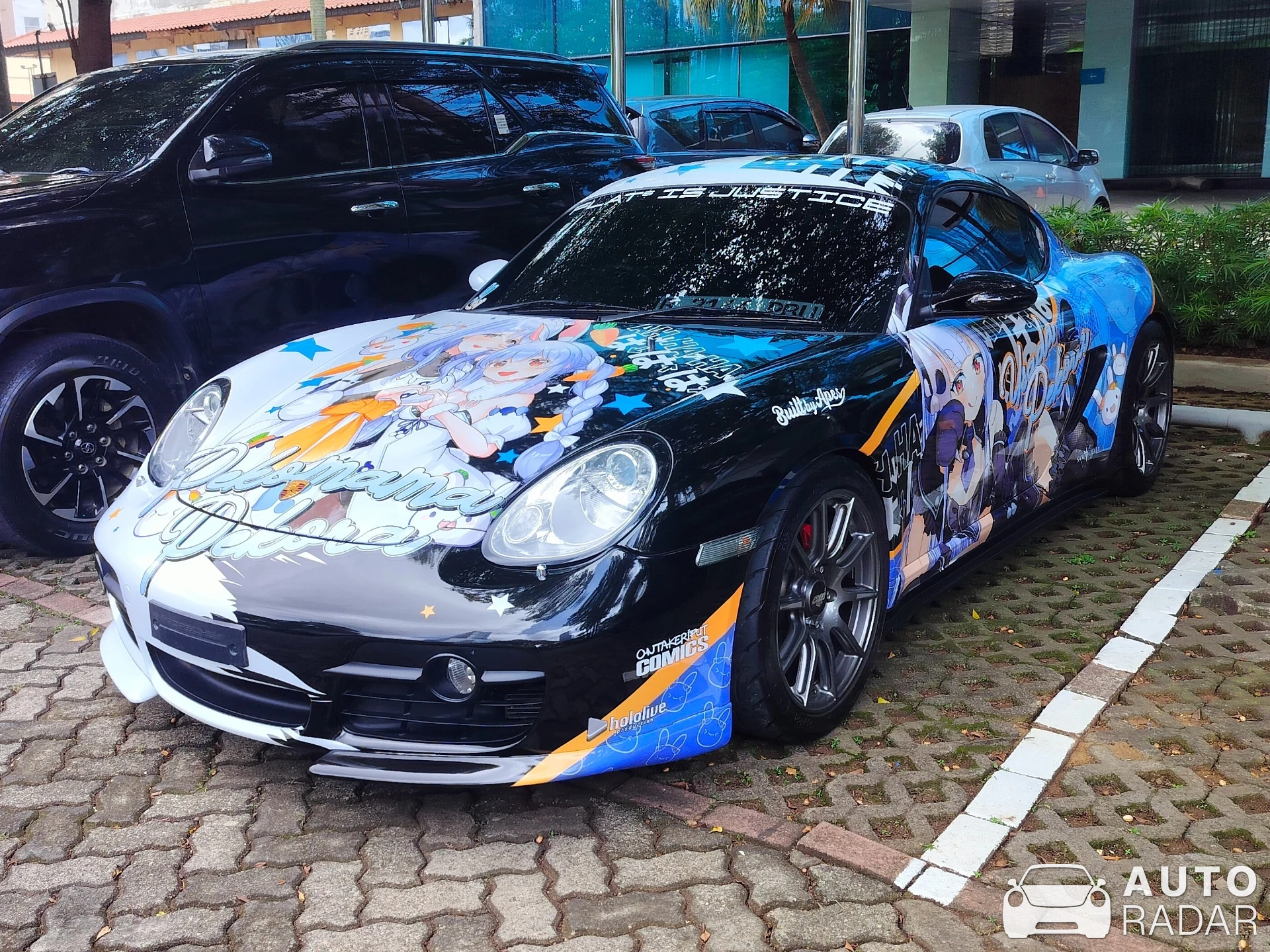 Porsche 987 Cayman S spotted in Kota Jakarta Selatan, Indonesia