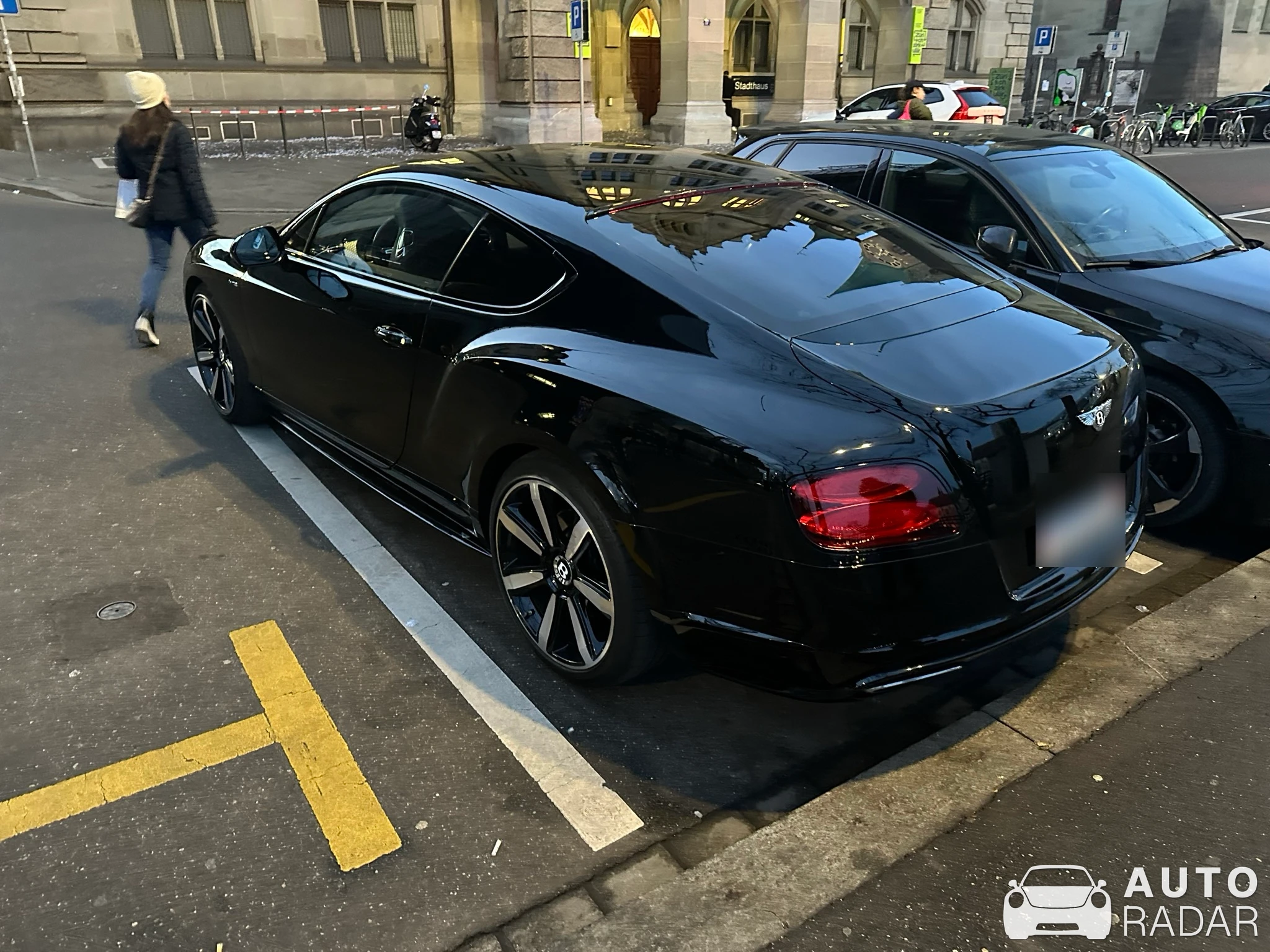Bentley Continental GT spotted in Zürich, Schweiz