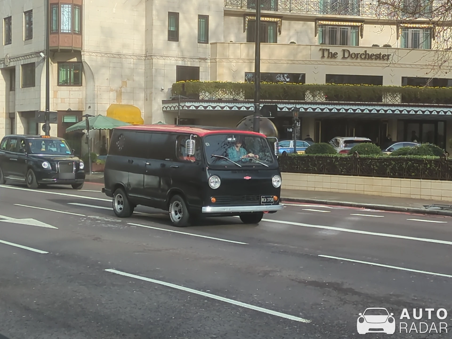 Chevrolet G10 1968 spotted in London