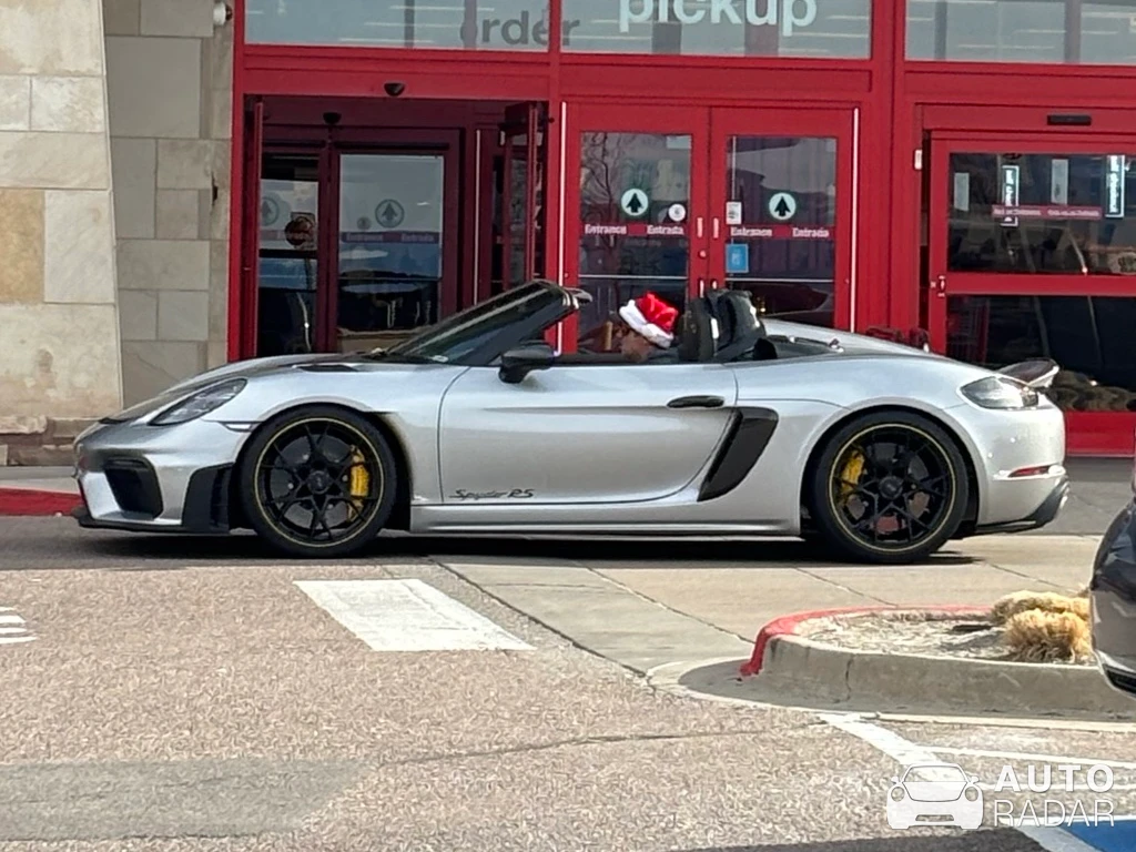 Porsche 718 Spyder RS spotted in Castle Rock, United States