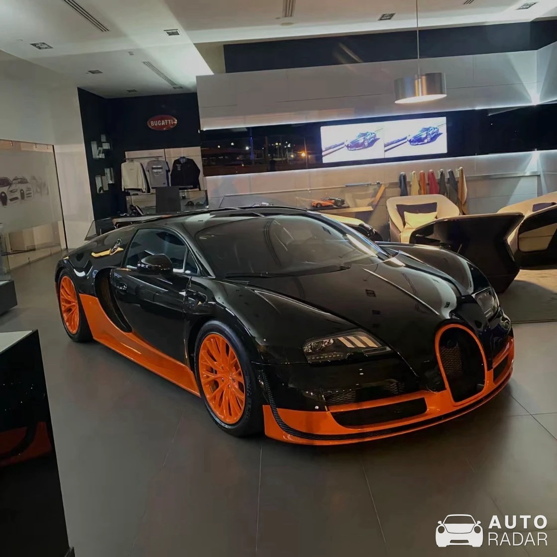 Bugatti Veyron 16.4 Grand Sport Vitesse World Record Car Edition spotted in Doha