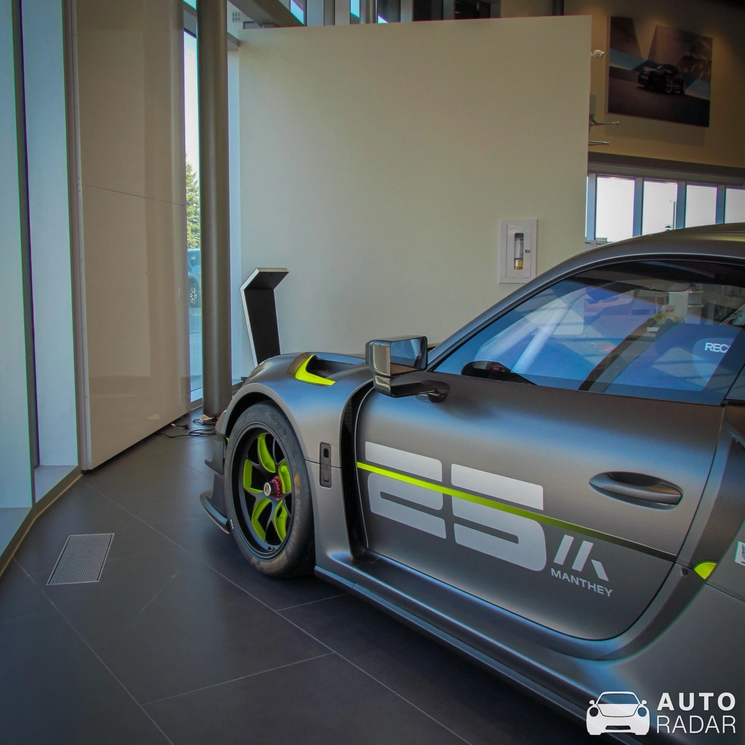 Porsche 991 GT2 RS Clubsport spotted in Kitchener