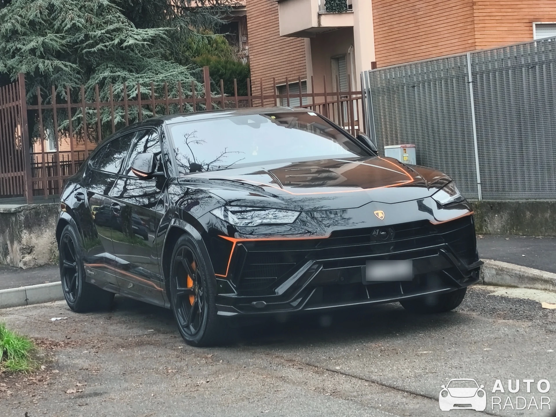 Lamborghini Urus Performante spotted in Legnano, Italy