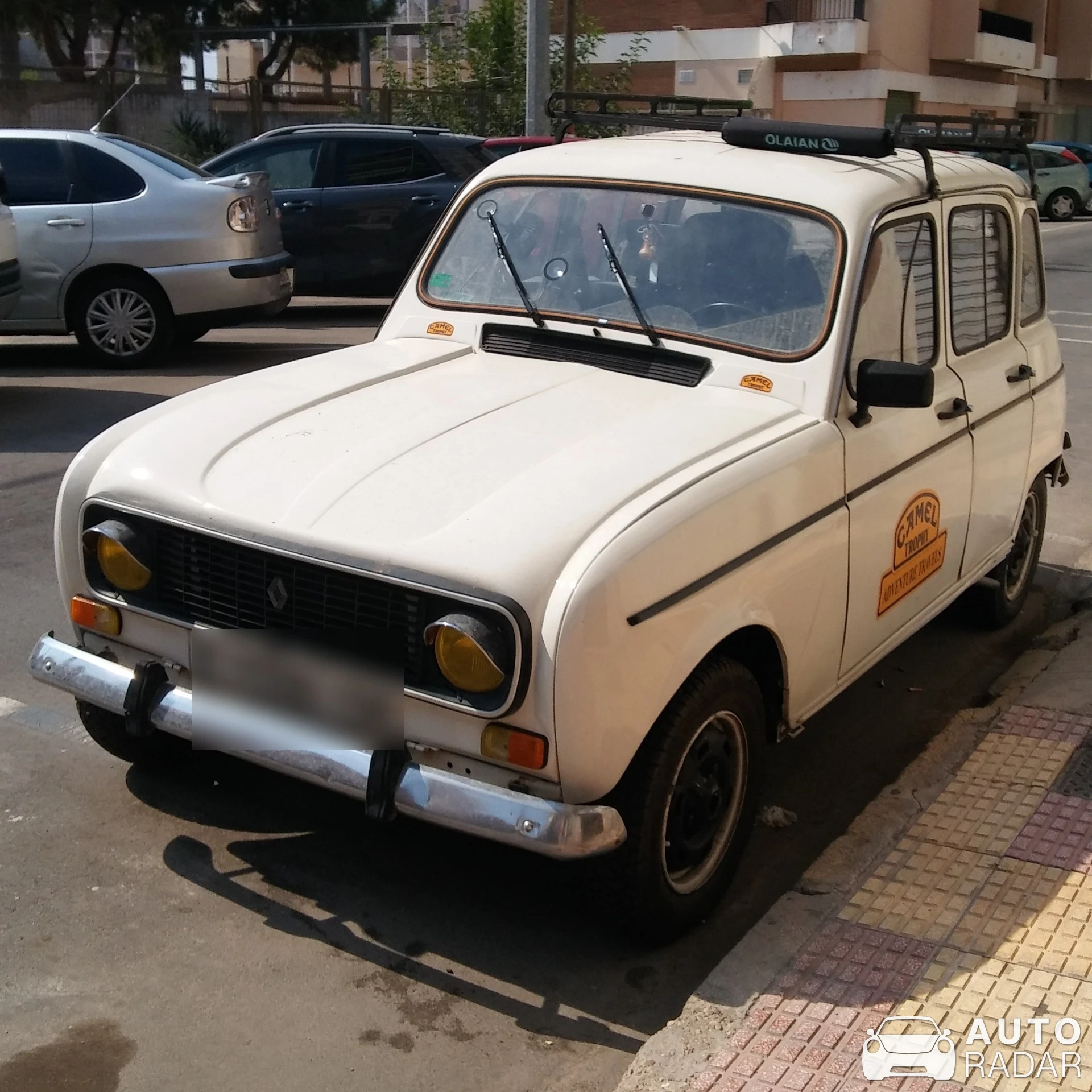 Renault 4L spotted in Cullera, Spain