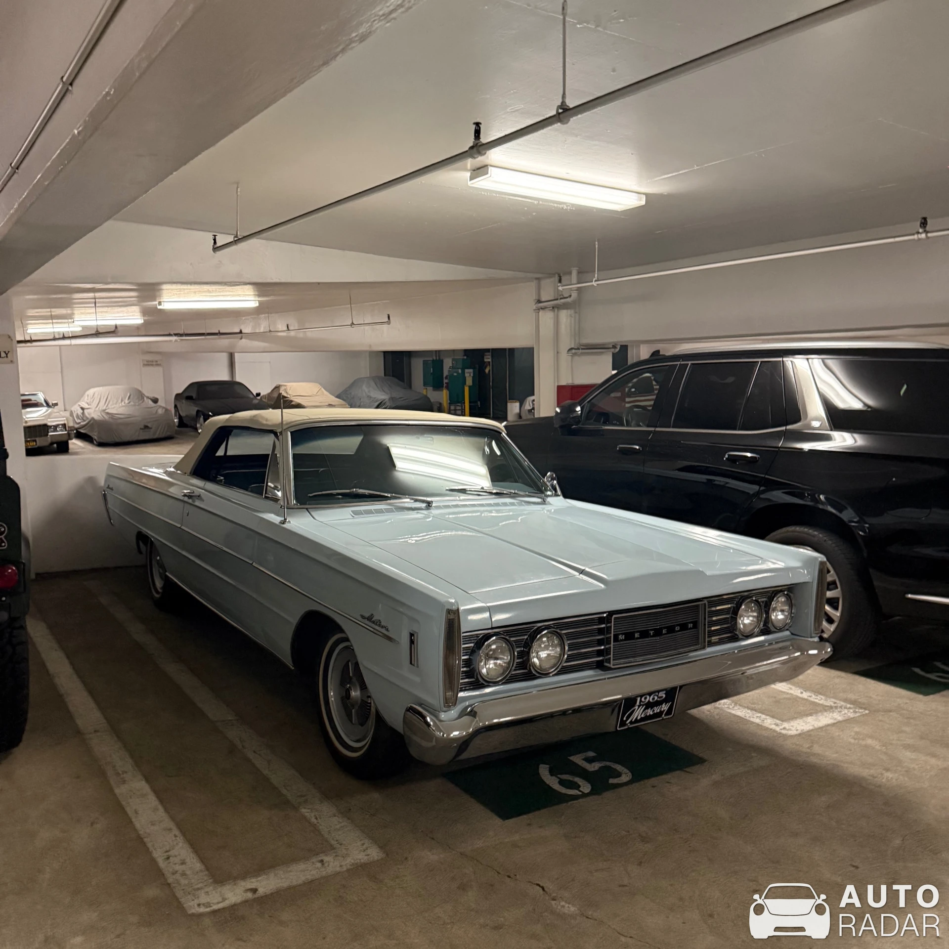 Mercury Meteor spotted in Beverly Hills