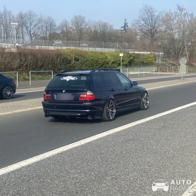 BMW 3 Series E46 Touring spotted in Nürburg