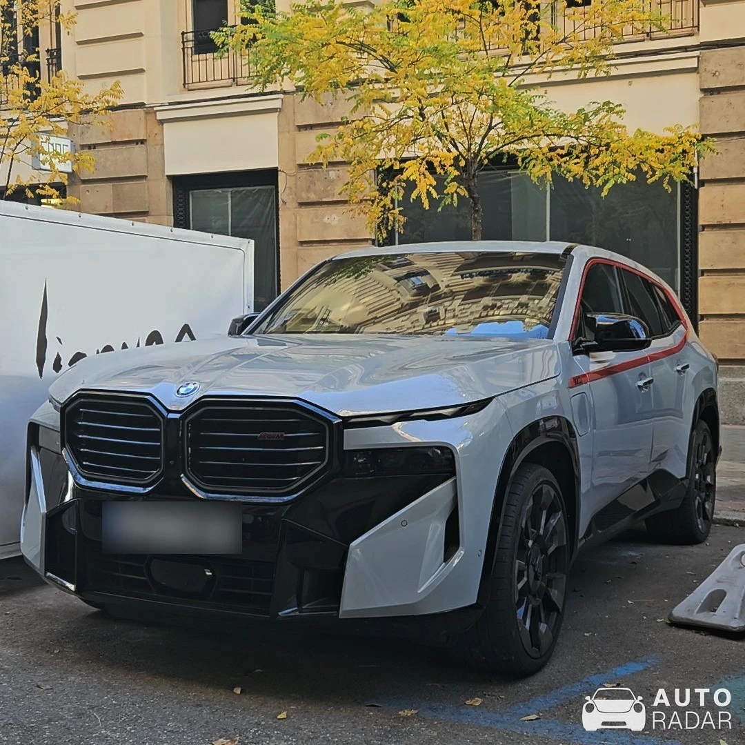 BMW XM G09 spotted in Madrid, Spain