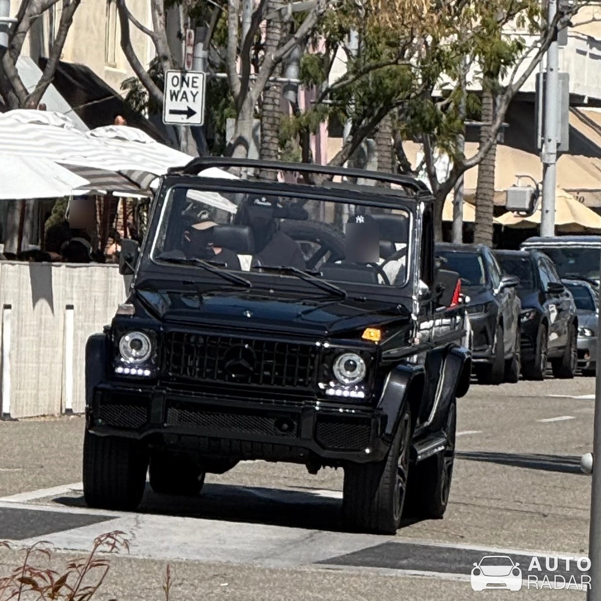 Mercedes-Benz 230GE spotted in Beverly Hills