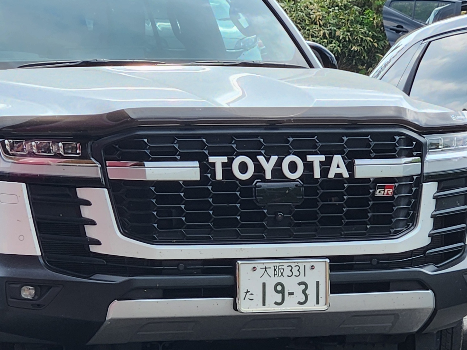 Toyota Land Cruiser 300 GR Sport