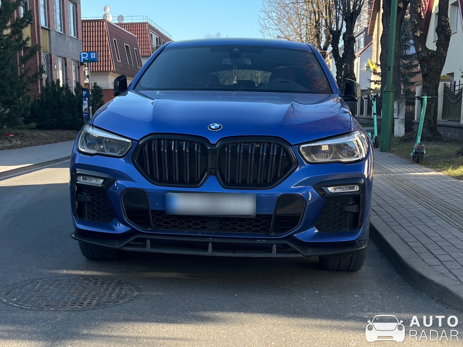 BMW X6 M50d spotted in Klaipėda