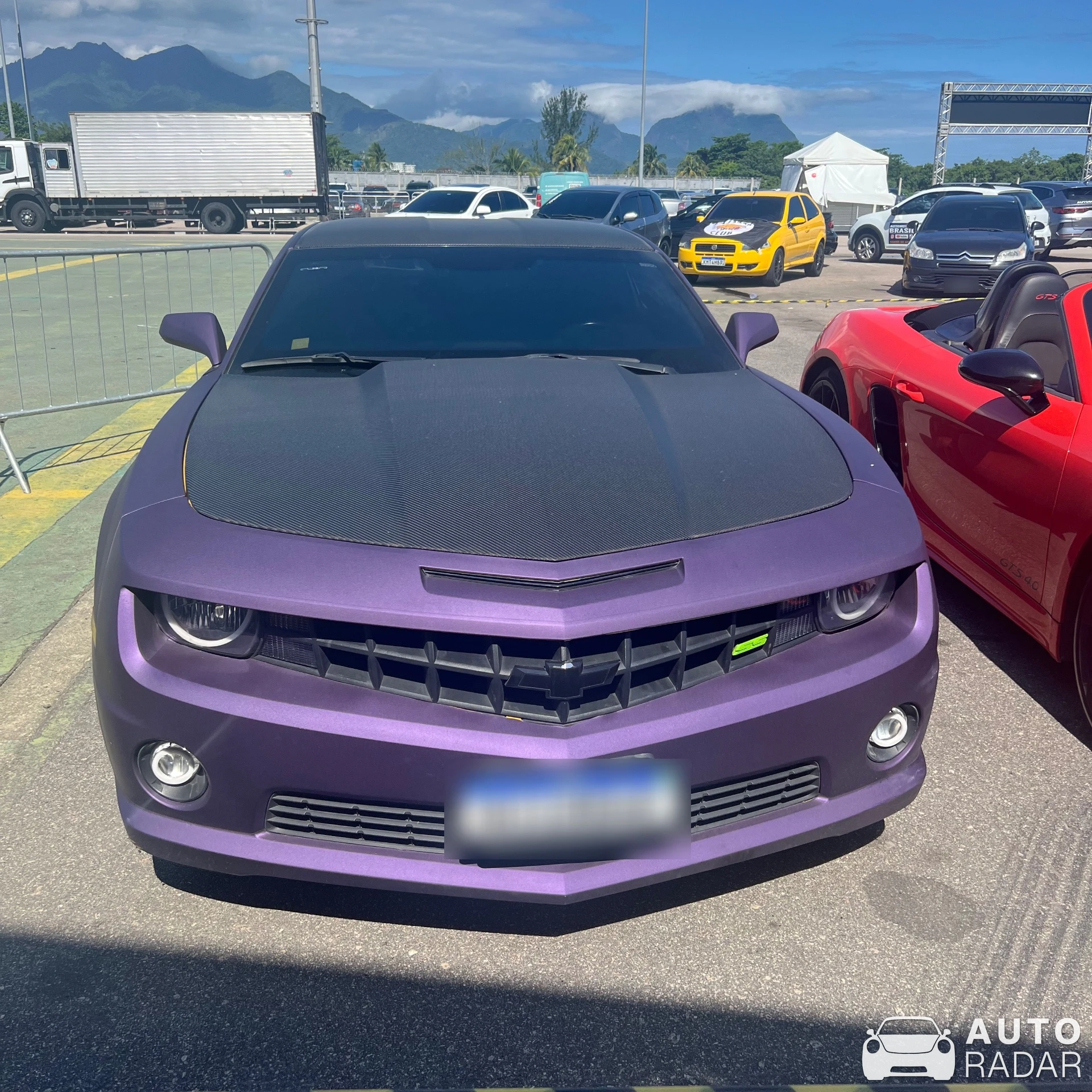 Chevrolet Camaro SS spotted in Barra da Tijuca, Brazil