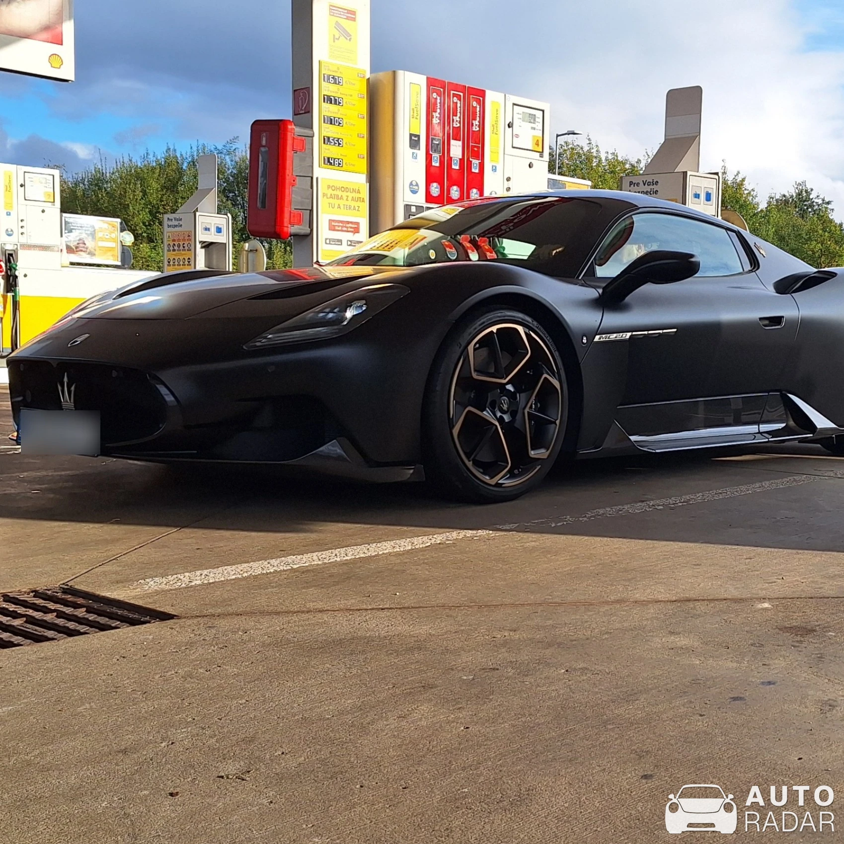 Maserati MC20 Notte Edition spotted in Považská Bystrica, Slovakia