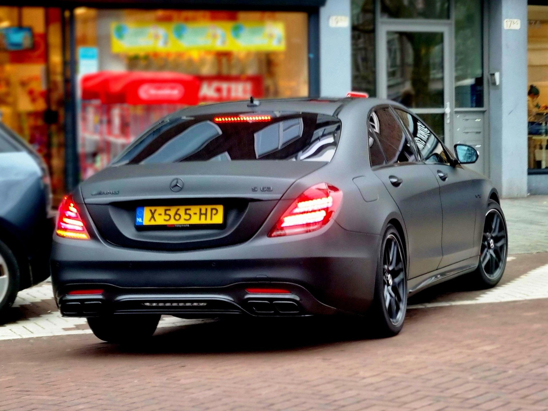 Mercedes-Benz S 63 AMG V222