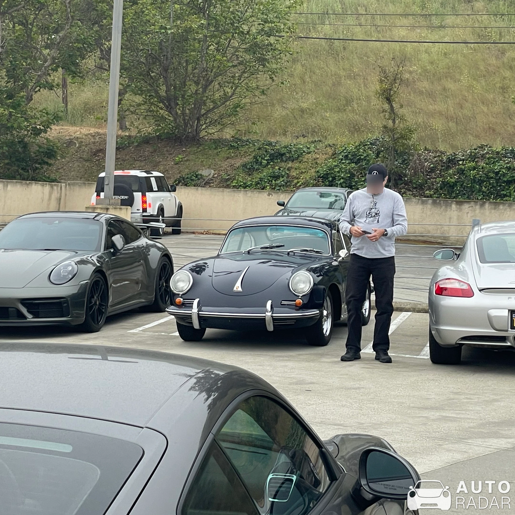 Porsche 356 C spotted in Rolling Hills Estates