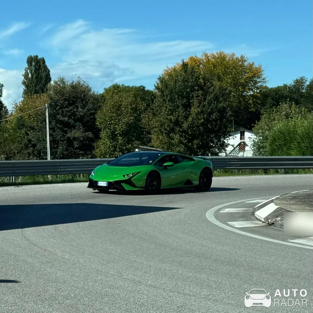 Lamborghini Huracán LP640-2 Tecnica spotted in Curtarolo, Italy