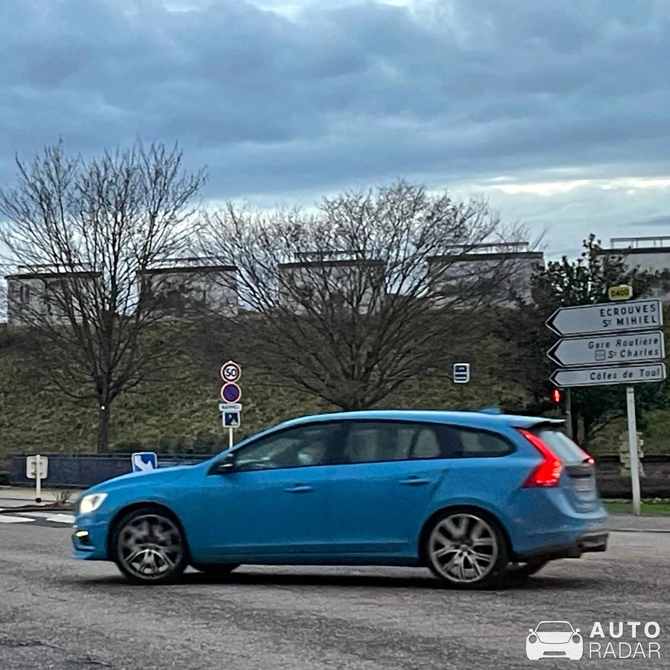 Volvo V60 Polestar spotted in Toul