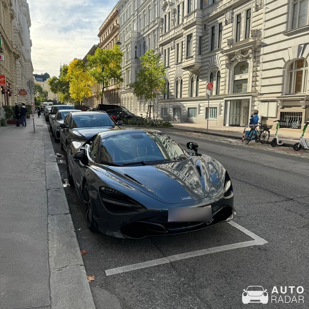 McLaren 720S Spider spotted in Wien, Austria