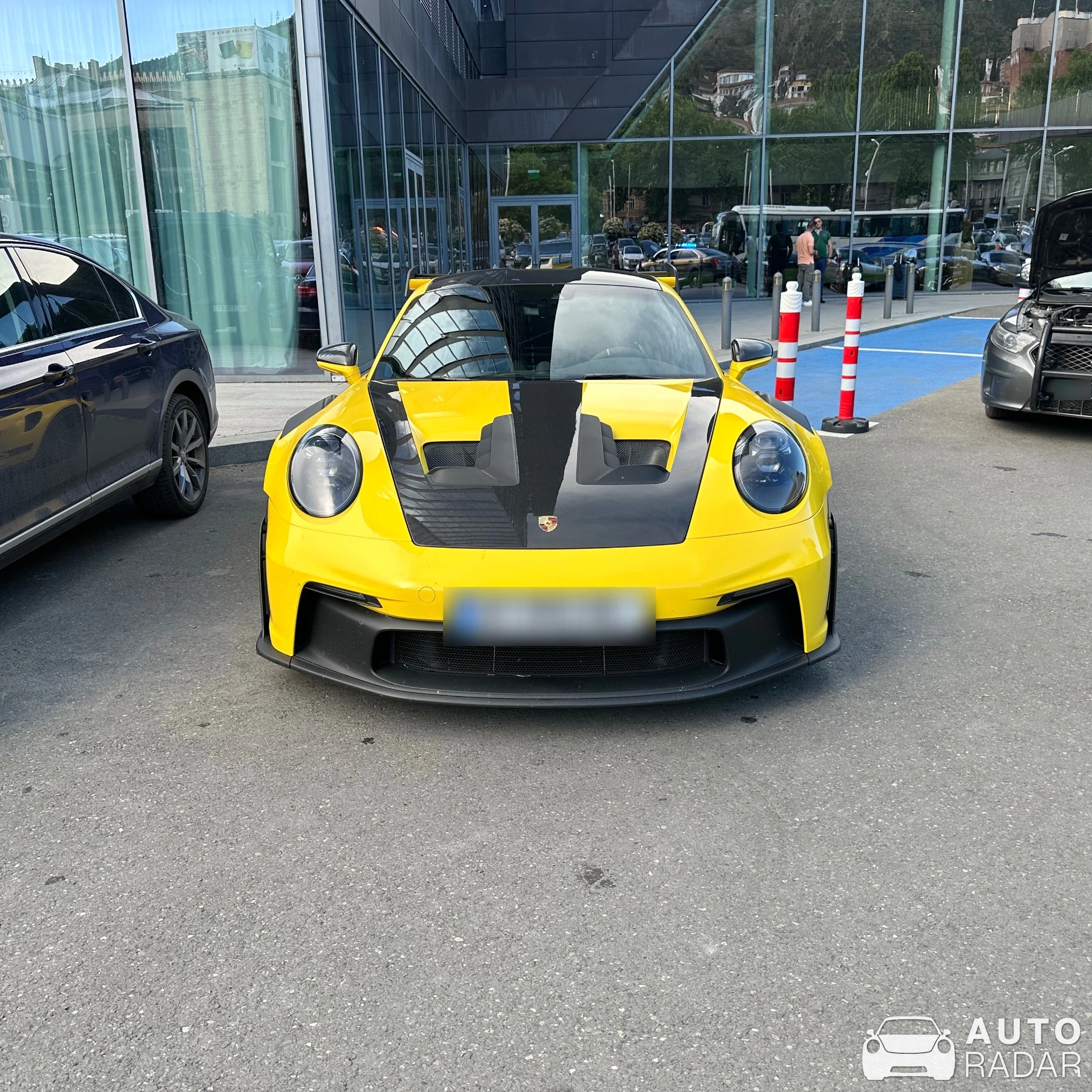 Porsche 991 GT2 RS spotted in T'bilisi, Georgia