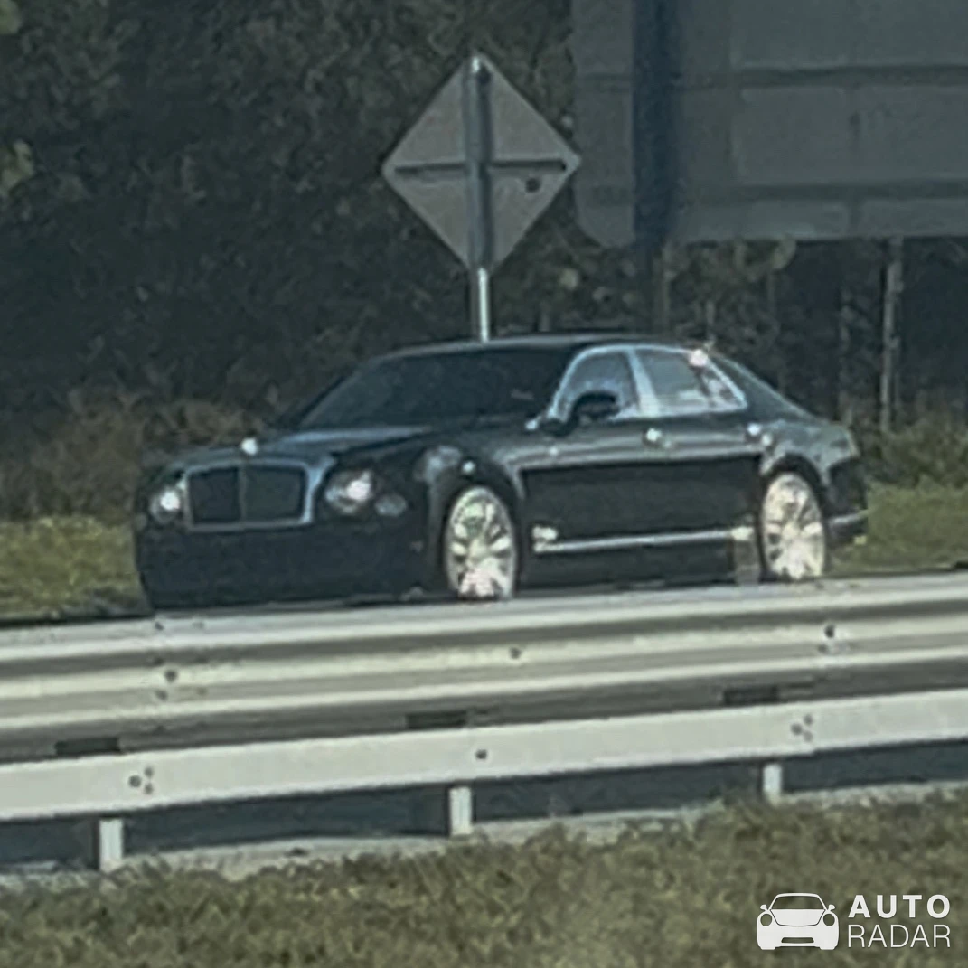 Bentley Mulsanne spotted in Kissimmee, United States