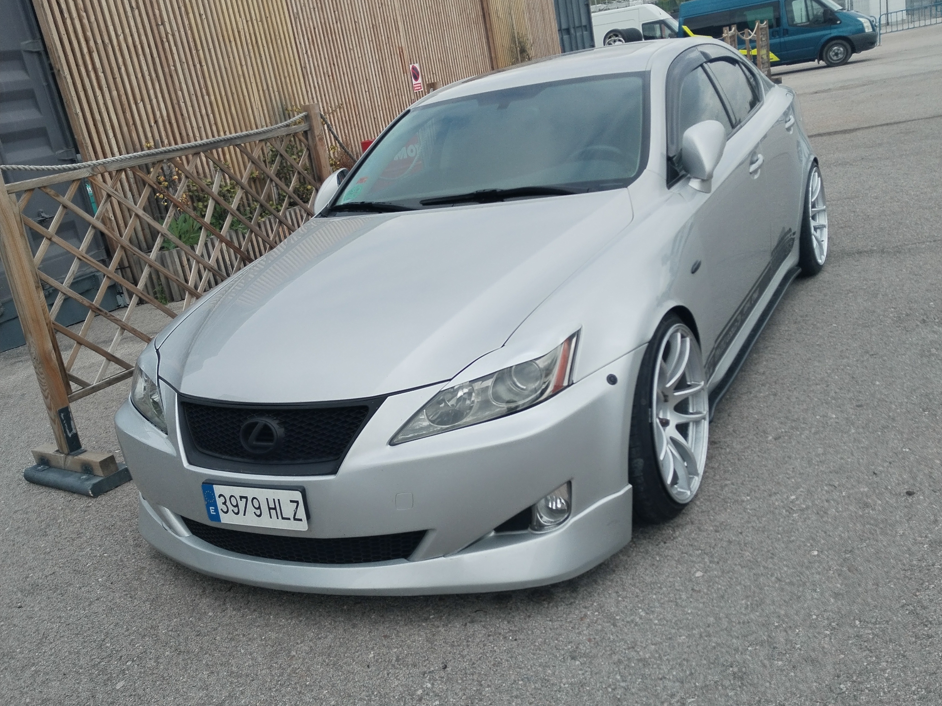 Lexus IS 250h