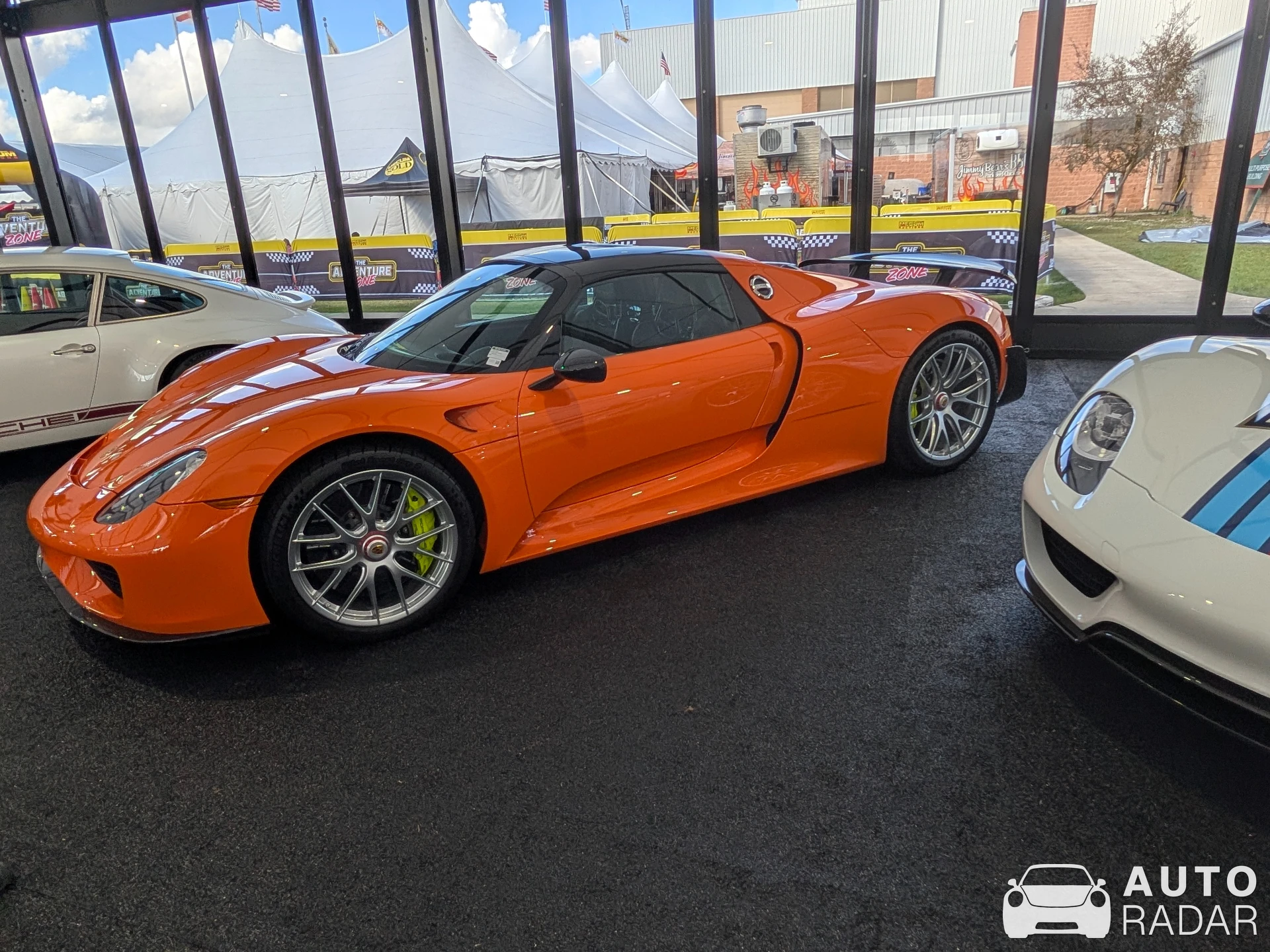 Porsche 918 Spyder spotted in Magaragadi, Nepal