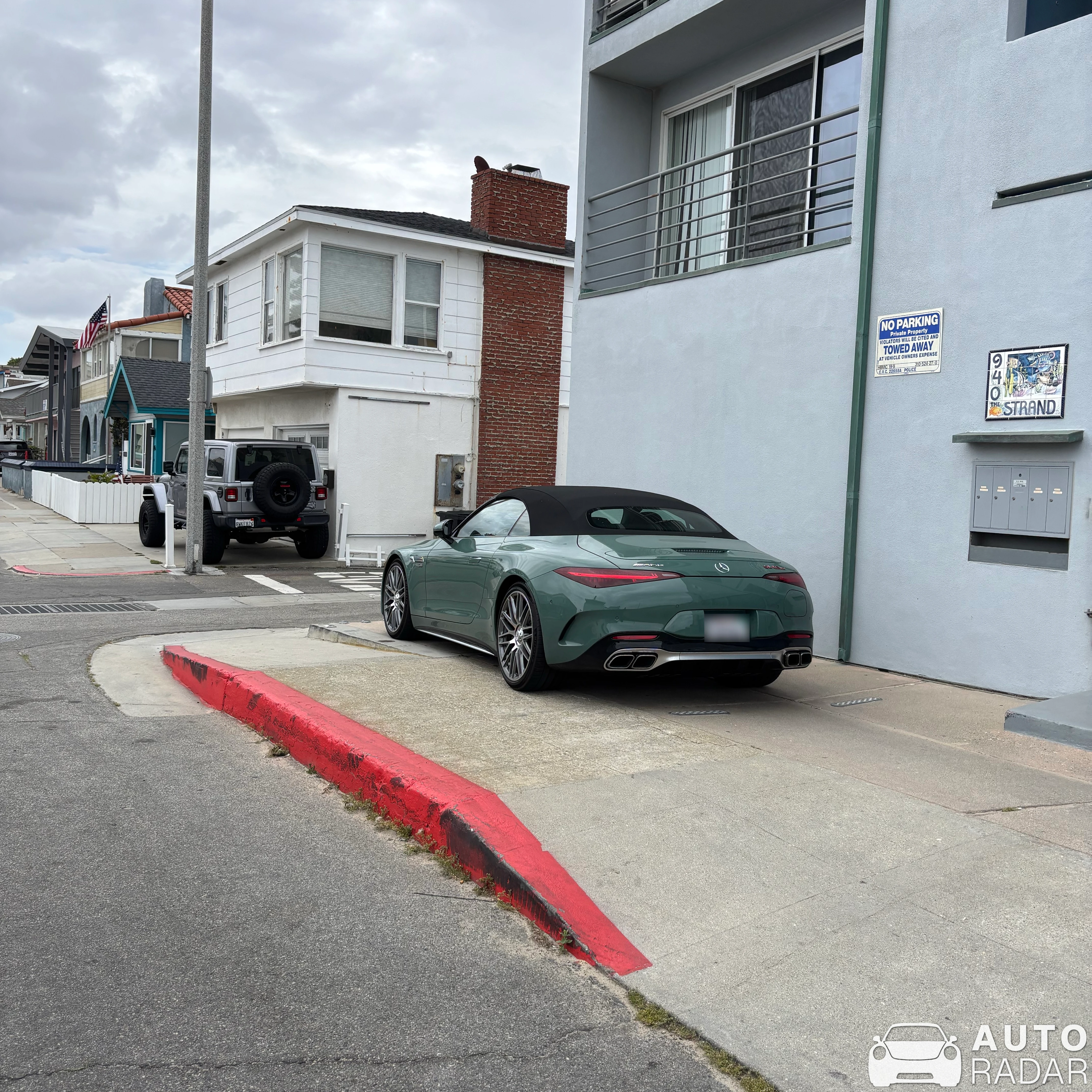 Mercedes-AMG SL 63 S E-Performance R232 spotted in Hermosa Beach