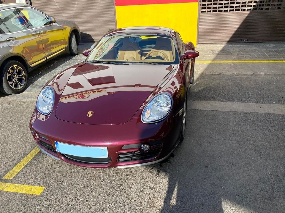 Porsche 987 Cayman