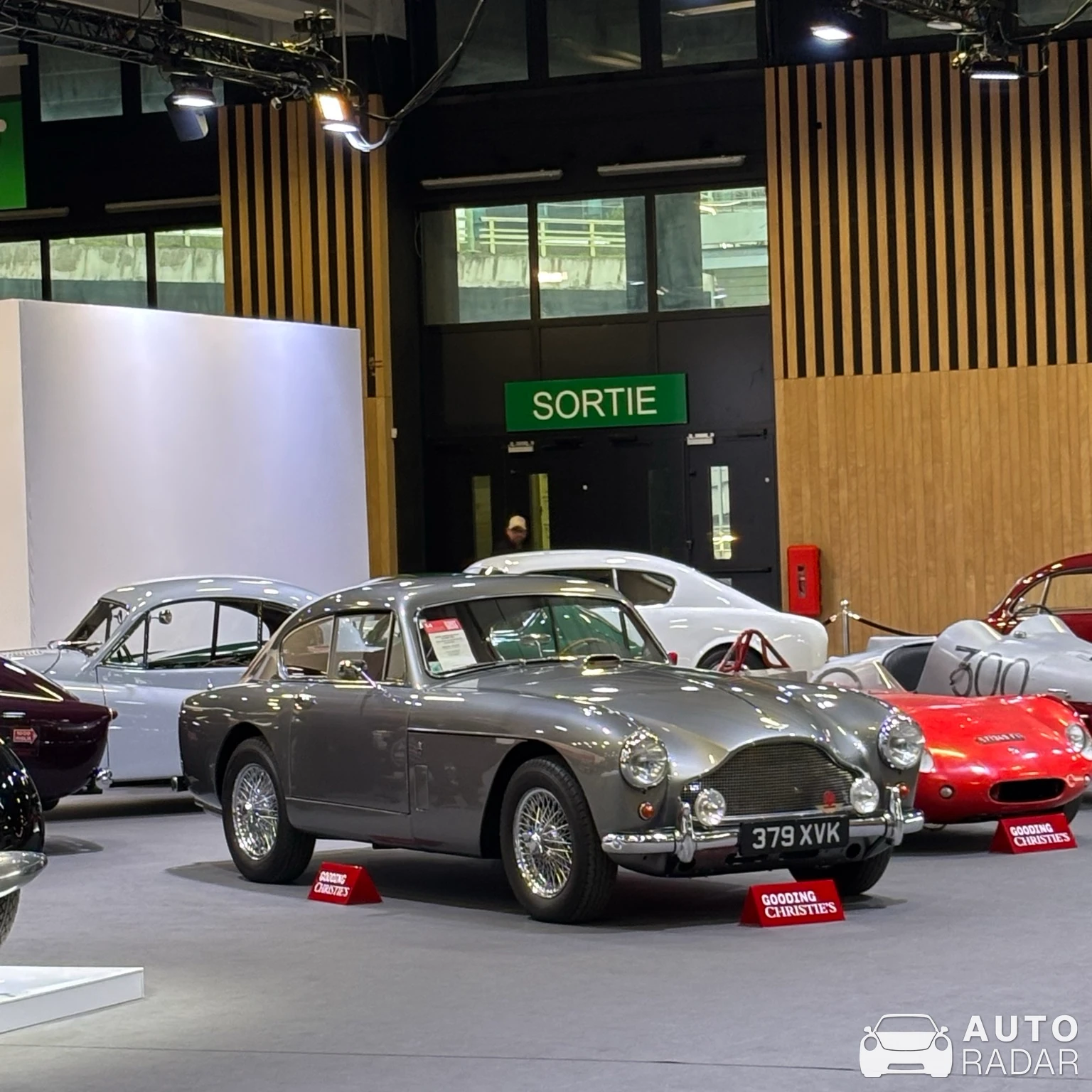Aston Martin DB4 Series II spotted in Vanves