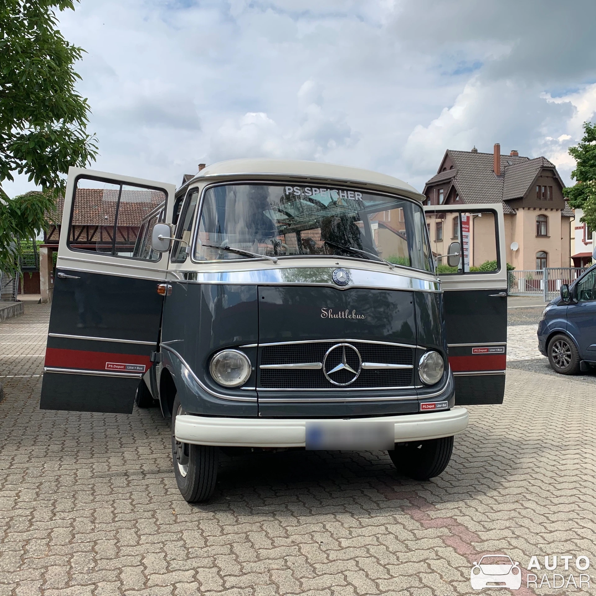Mercedes 0319D spotted in Einbeck, Germany
