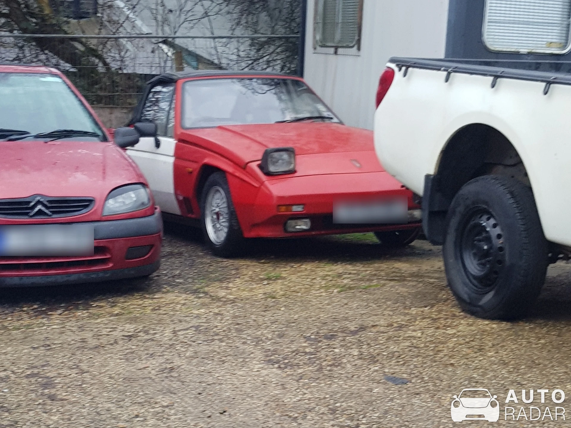 Reliant Scimitar spotted in Alton