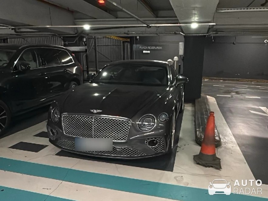 Bentley Continental GT spotted in Barcelona, Spain