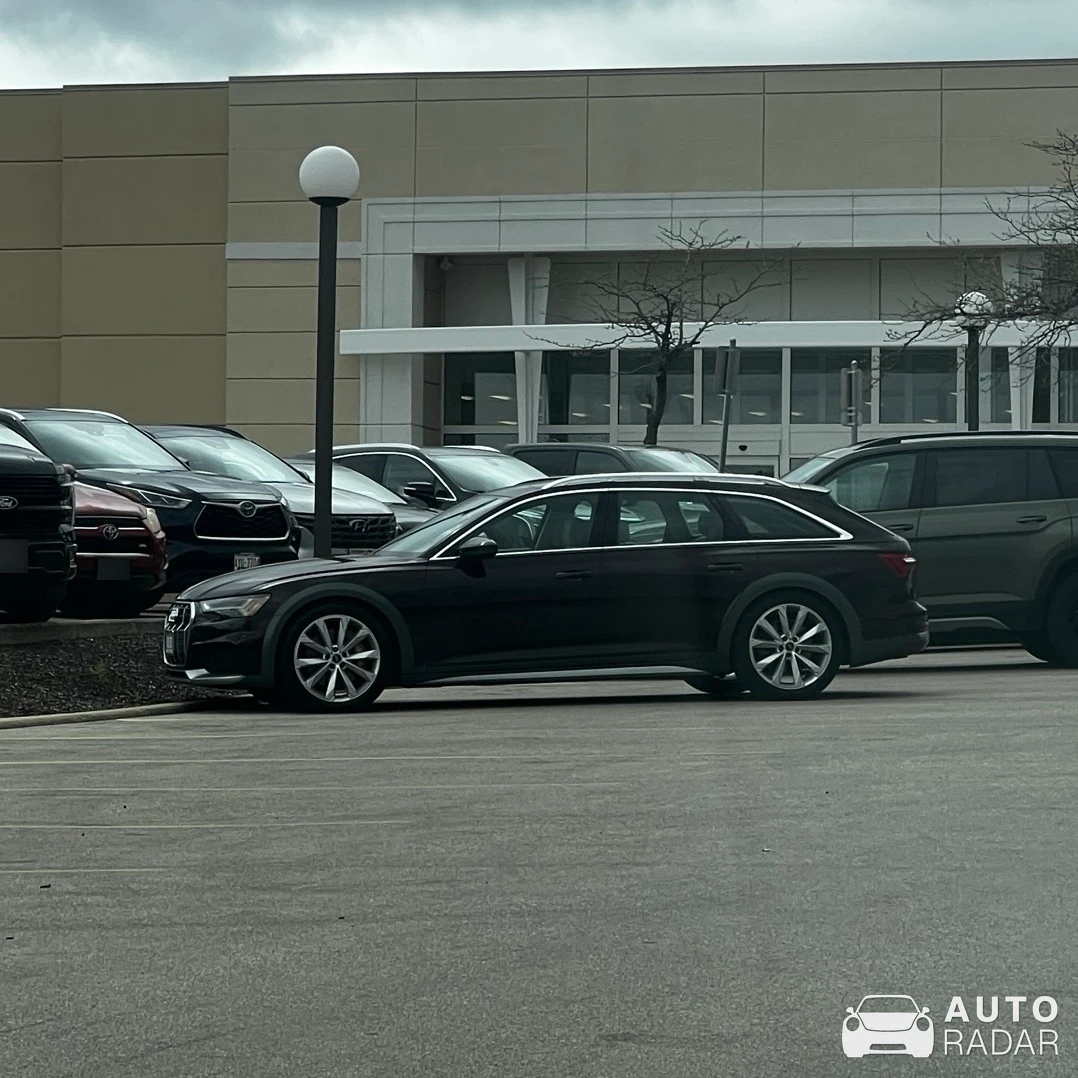 Audi A6 Avant C8 Allroad spotted in West Bend