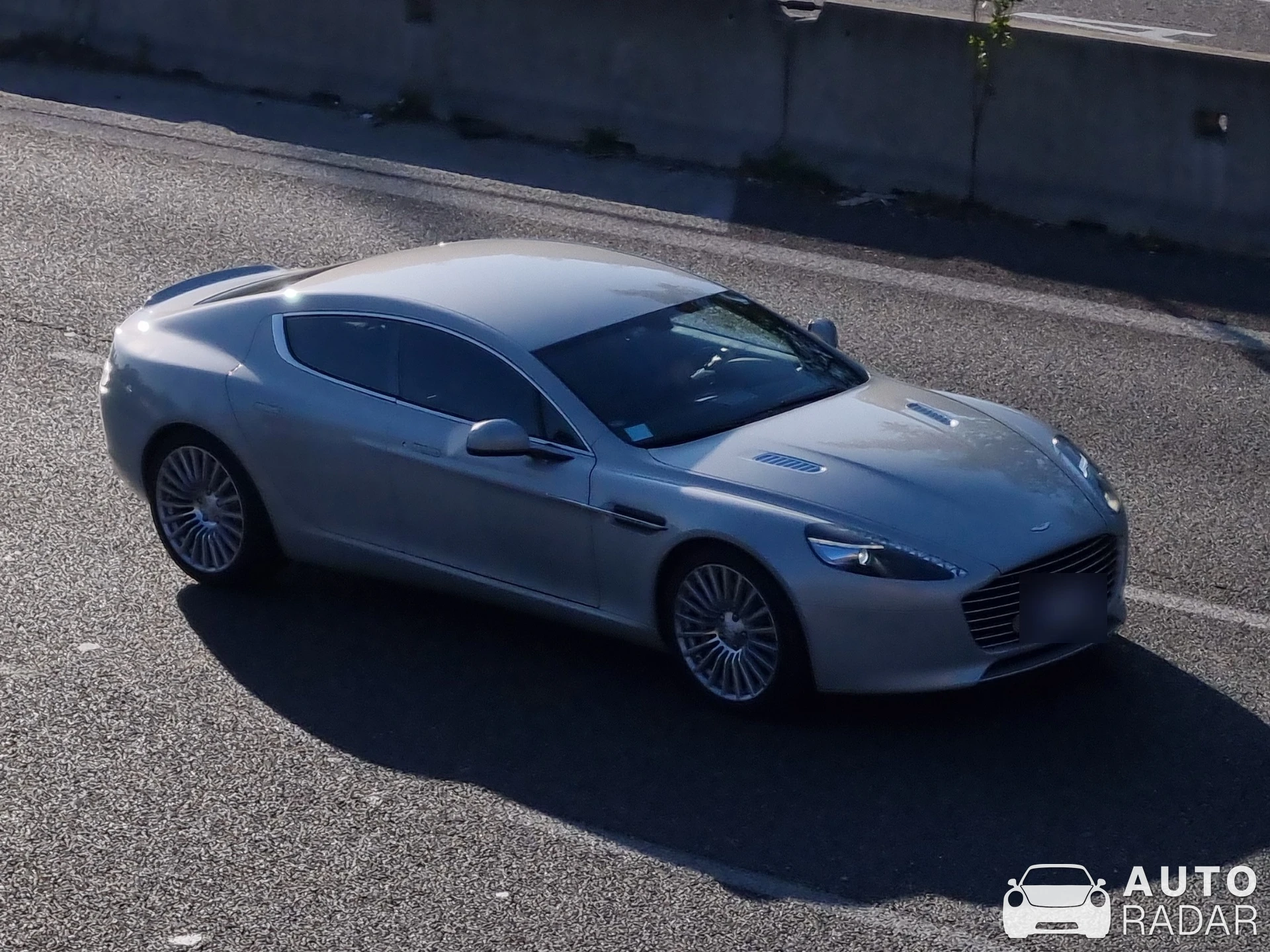 Aston Martin Rapide S spotted in Milano, Italia