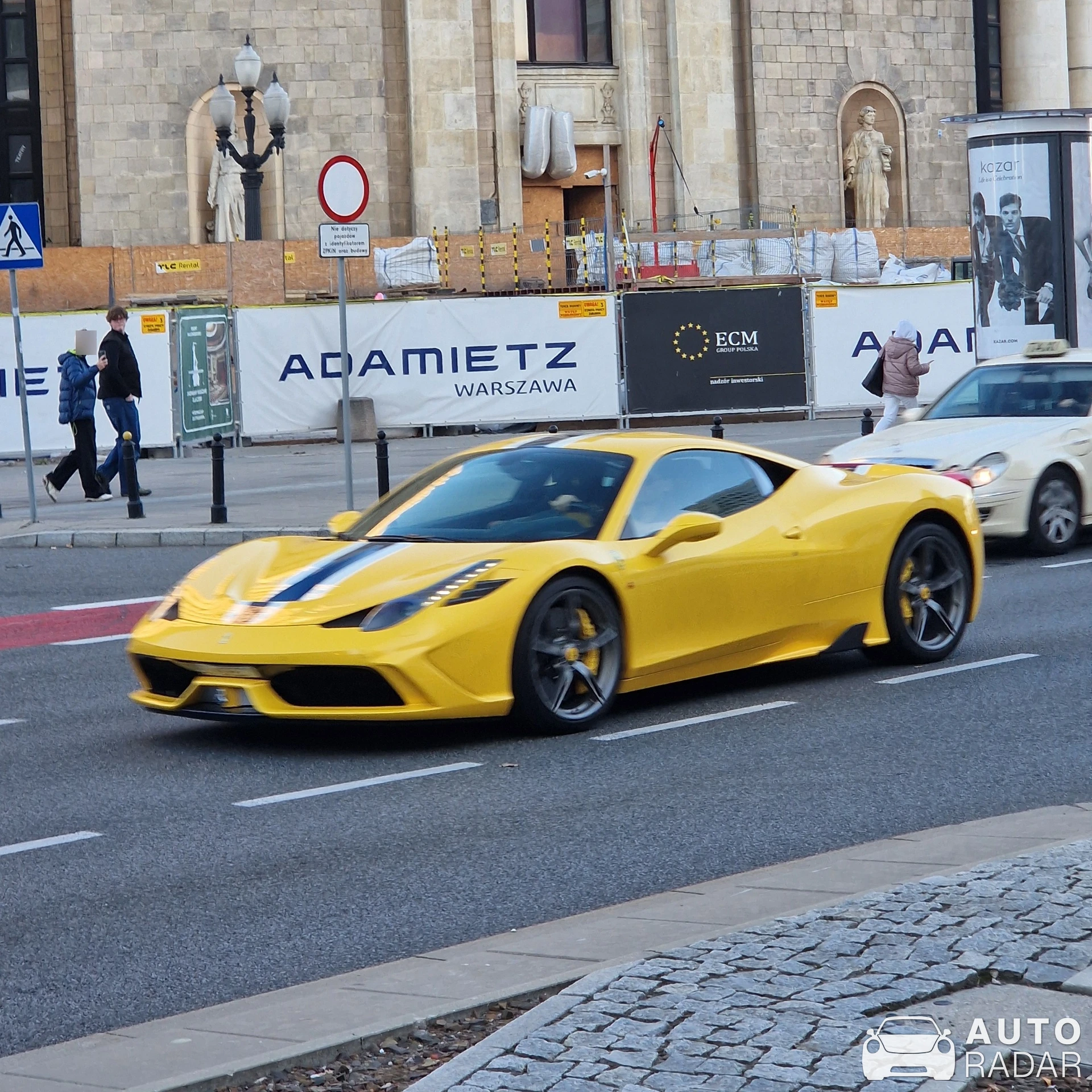 Ferrari 458 Speciale spotted in Warszawa, Polska