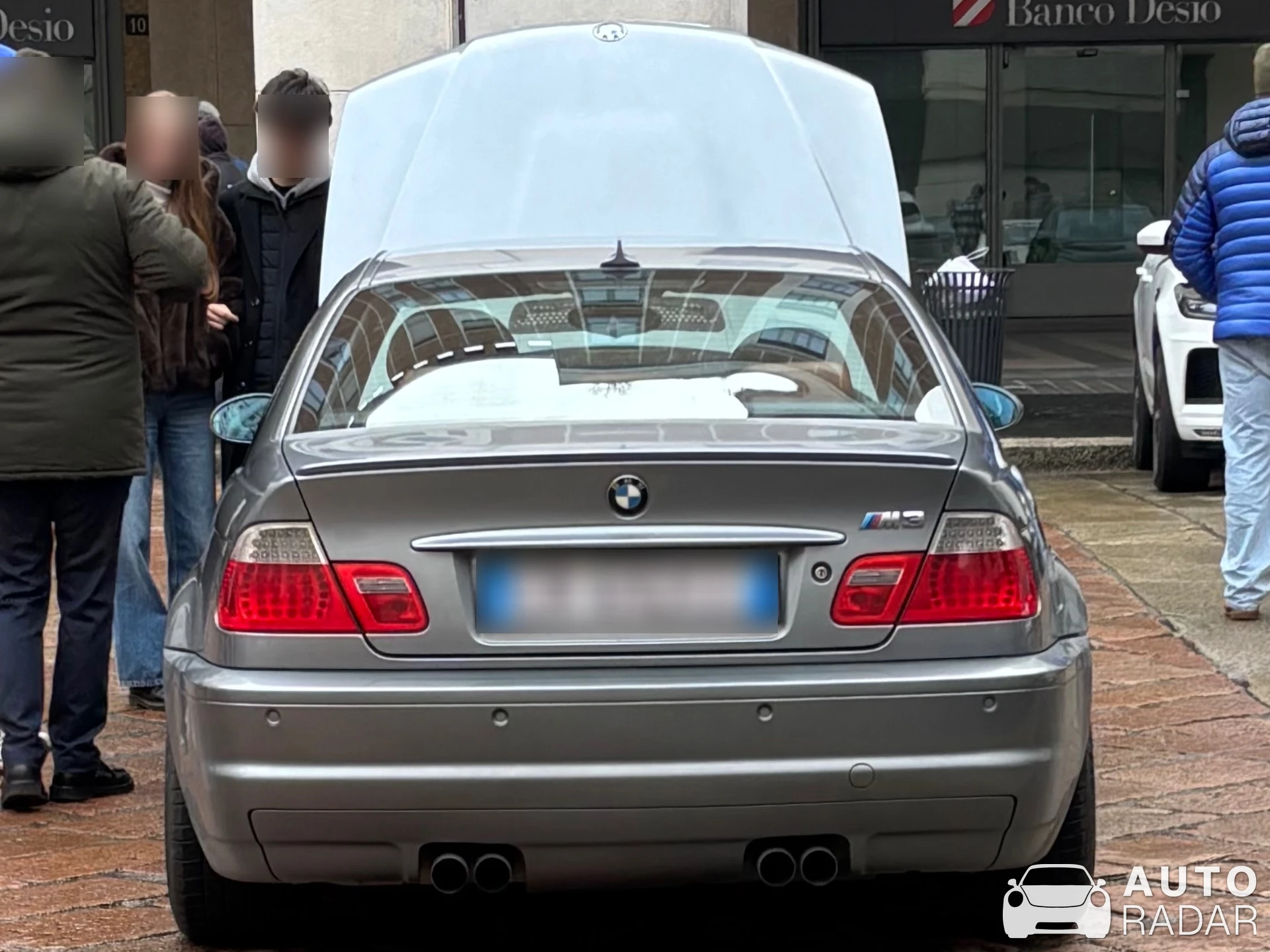 BMW M3 E46 spotted in Milano, Italy