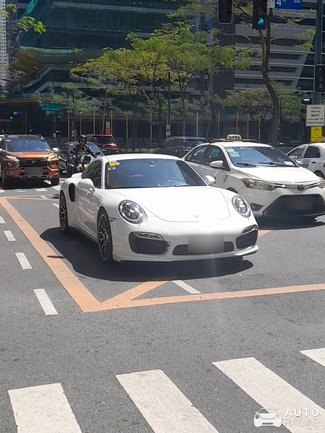 Porsche 991 Turbo S MkI spotted in Taguig, Philippines