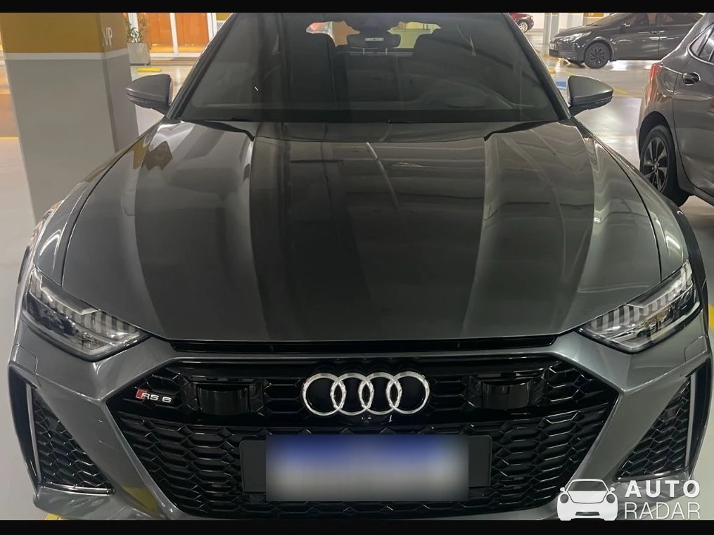 Audi RS6 Avant C8 spotted in Barra da Tijuca, Brazil