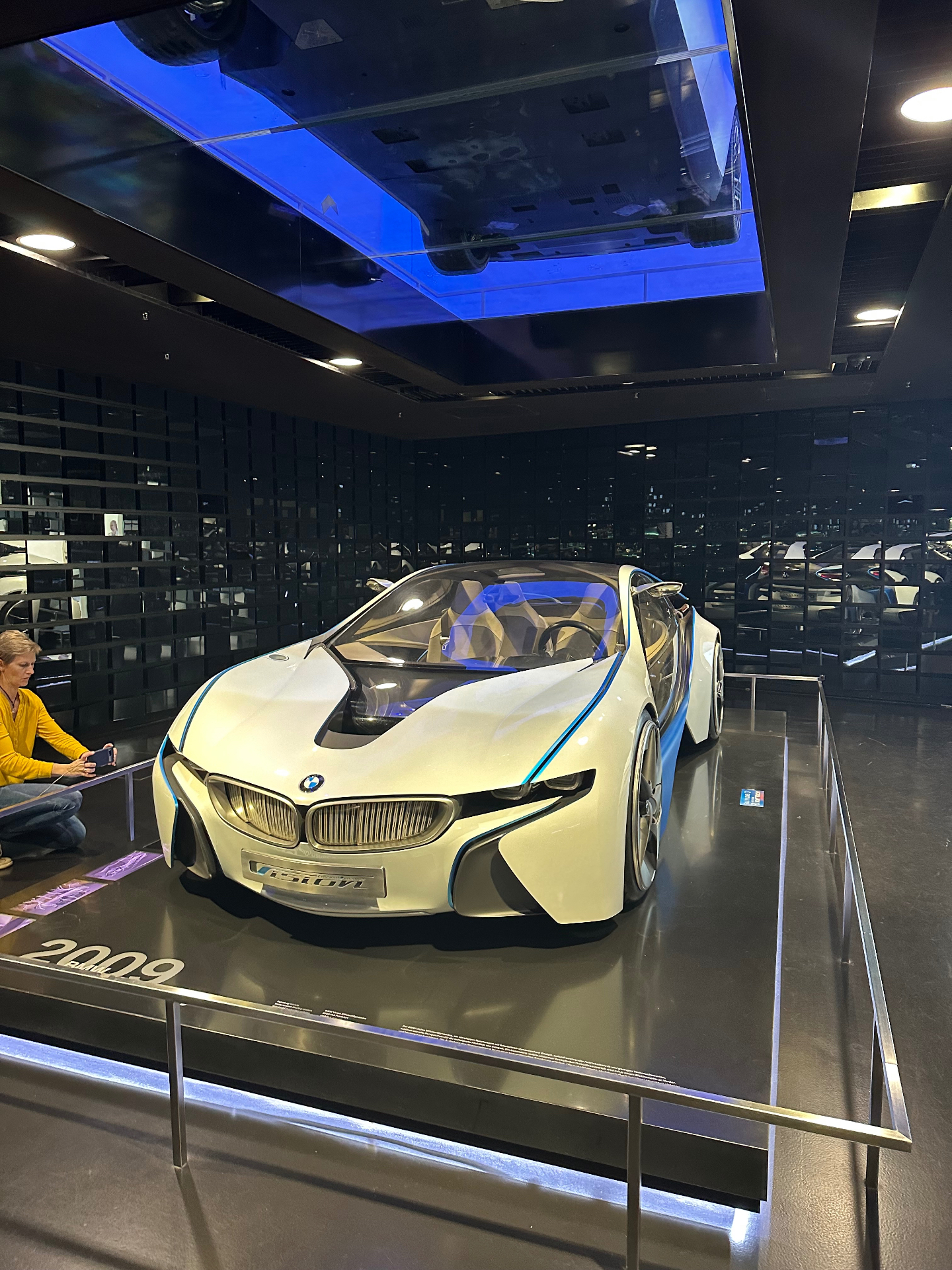 BMW Vision EfficientDynamics